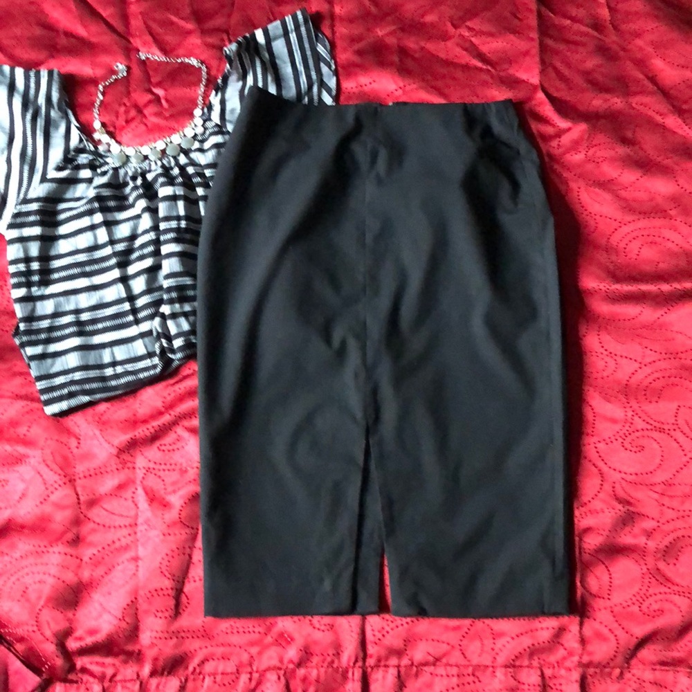 NWT Banana Republic Black Pencil Skirt 2